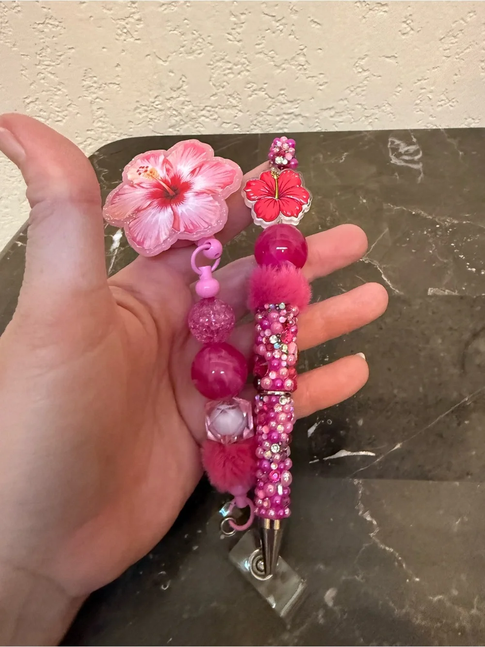 Hibiscus Hawaiian Flower Rhinestone Beaded Pen and Matching Badge Reel Handmade